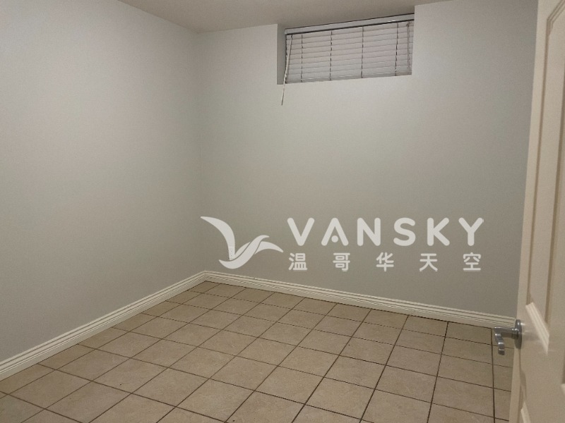 260425164847_4. Bdrm.jpg